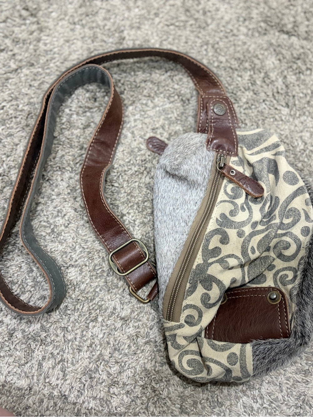 Myra purse
